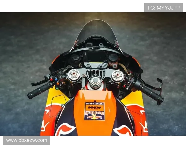 摩托GP赛季精彩回顾：战斗激烈新星崛起、老将再创辉煌