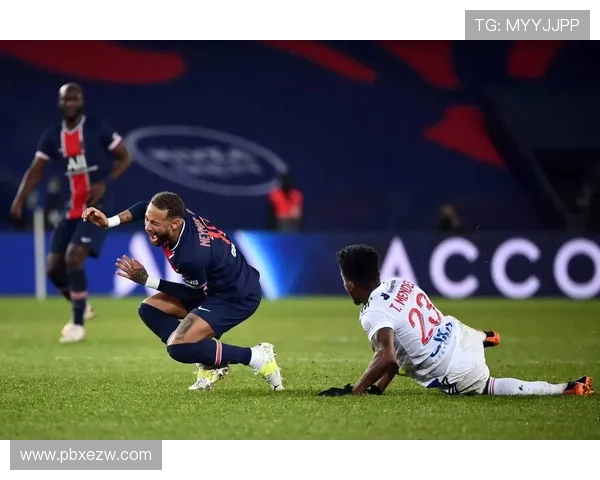 梅西领衔巴黎圣日耳曼迎战曼联 德比大战即将点燃欧冠小组赛激情