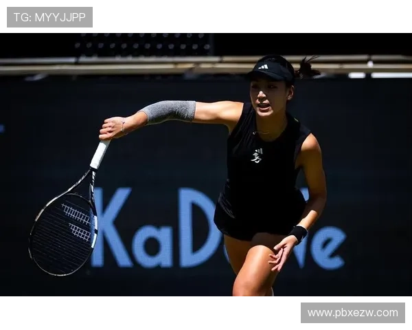 网球赛季精彩纷呈 世界顶级选手争夺荣耀 谁将成为新一代网球之王