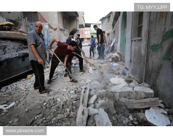 记者轿车遭炸击 罗马反黑局介入调查瑞努奇遭遇升级攻击